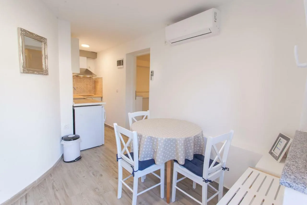 Ap-Art-Man By A&V For Two, New, Sea 200M, Free Parking Apartamento Kožino